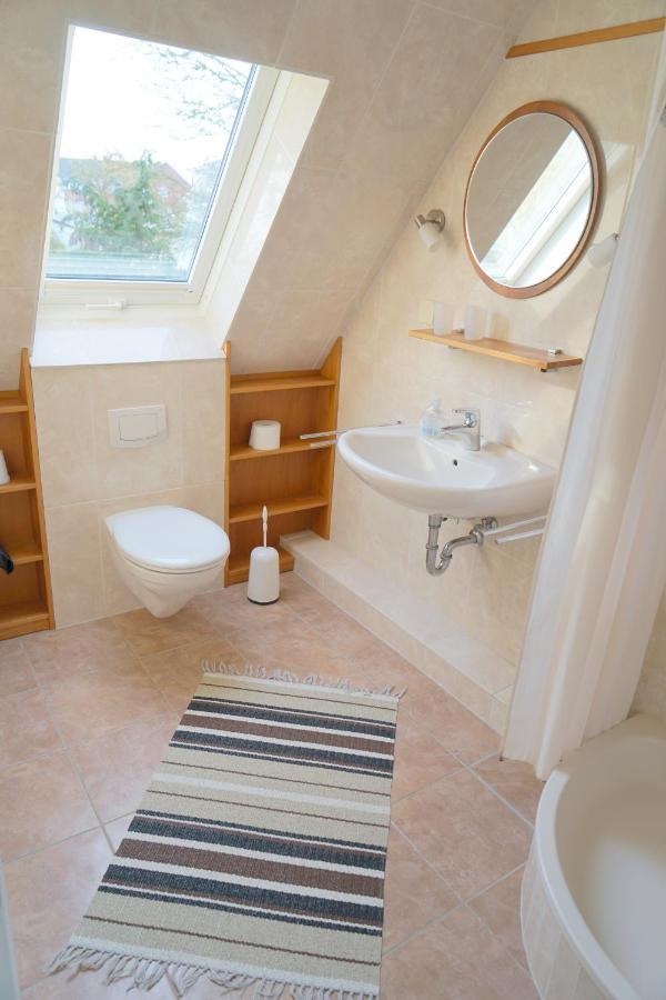 Haus Ruh Di Ut Wohnung Luv Келленхузен Экстерьер фото